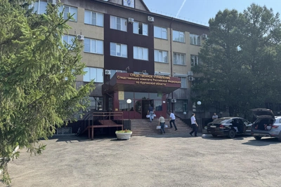 В Кургане задержали судебного пристава