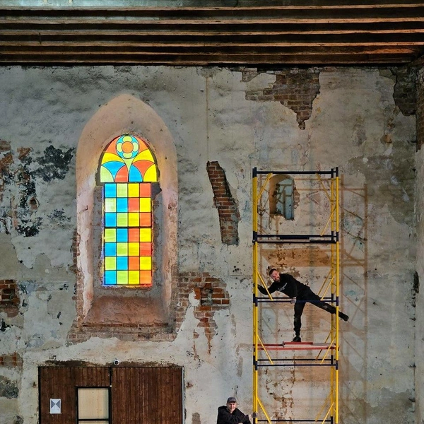 Реставрационная школа в Домново | Источник: «Хранители руин»