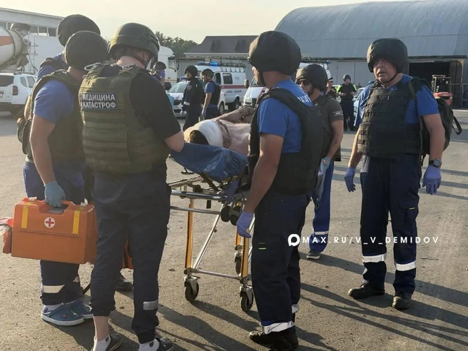 Власти Белгородской области сообщили об ударе ВСУ по автомойке. Один человек убит, десять ранены | Источник: телеграм-канал ДЕМИДОВ