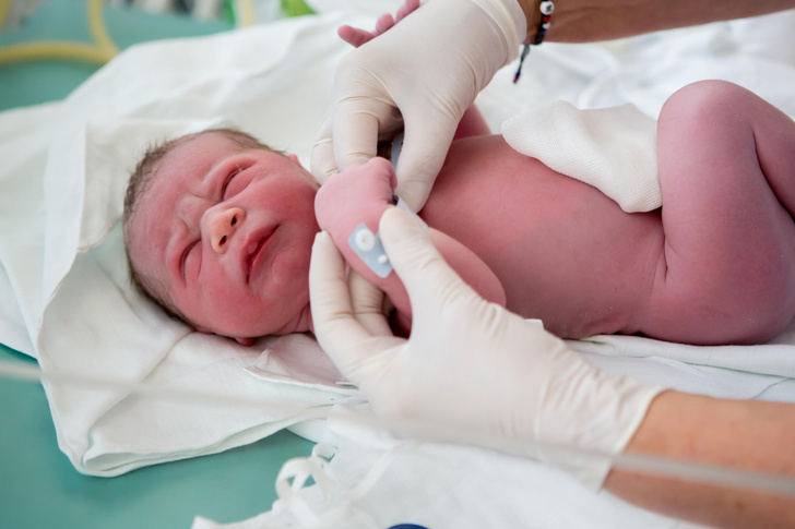 50 оттенков синего: почему у новорожденного кожа нездорового оттенка
