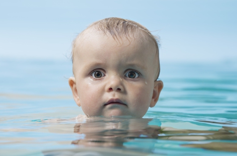 Что делать если ребенок захлебнулся в воде