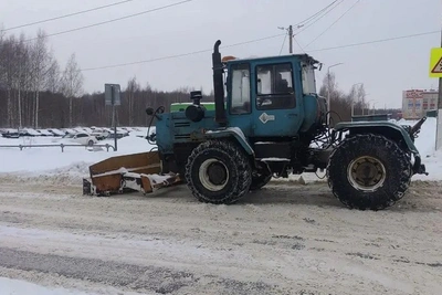 Дорожники Костромы усиленно чистят и вывозят снег