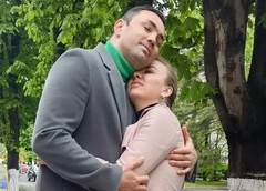 «Когда орете „неплательщик“, хоть включайте голову»: Гобозов прояснил ситуацию с алиментами Устиненко