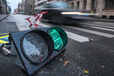 Сильный ветер в Петербурге: что делать