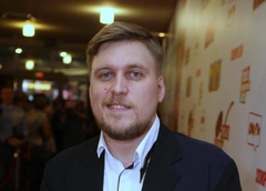 Незлобин: «Харламов, Воля, Азамат, вас ни в чем не обвиняю. Я против стены между уехавшими и оставшимися»