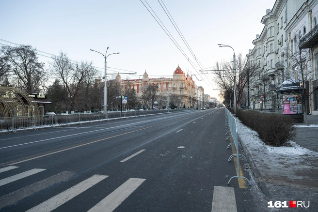 Садовую редко увидишь настолько пустой | Источник: Евгений Вдовин / 161.RU