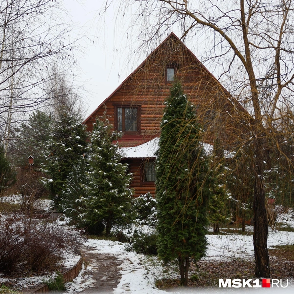 Еще один рехаб расположился на окраине поселка Павловское под Истрой | Источник: Артем Устюжанин / MSK1.RU