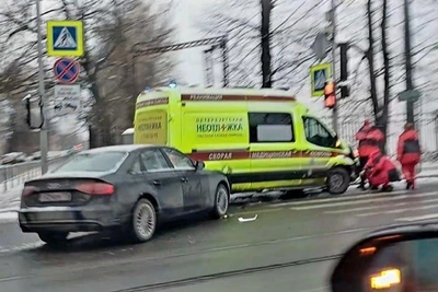 Две аварии со скорыми за утро в Петербурге