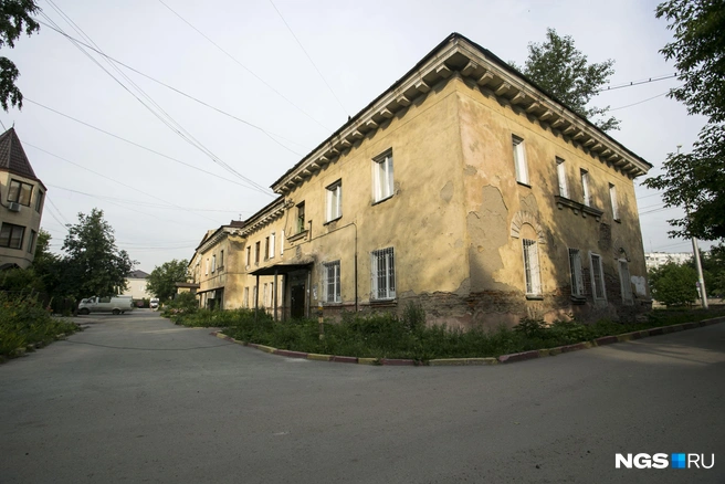 Люди стали реже обращаться в ГЖИ из-за недовольств по поводу выбора УК | Источник: Густаво Зырянов / NGS.RU