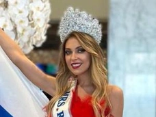 Красавица из РФ, жена фермера из США, родившая пару недель назад 8-го ребенка: участницы «Миссис Мира»