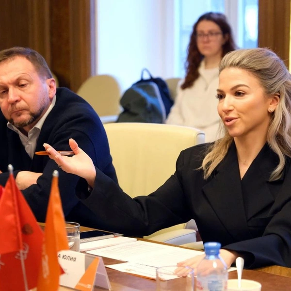 Александр Перфильев&nbsp;— руководитель департамента девелопмента Группы компаний КОЛВЭЙ, Юлия Орлова&nbsp;— директор по продажам Строительного холдинга «Сенатор» | Источник: Анжела Мнацаканян/ «Фонтанка.ру»