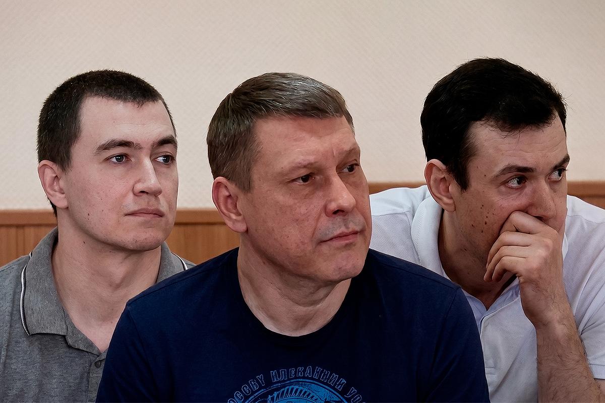 Бывшего вице-губернатора и вип-чиновников начали судить по делу о ФОКе-призраке под Челябинском