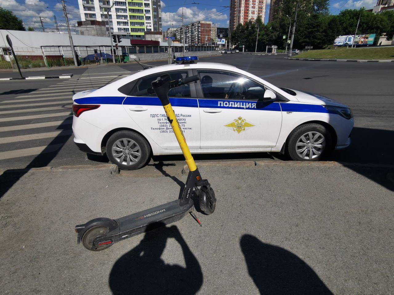 Новосибирец подал в суд на ГИБДД из-за штрафа за езду на самокате,  Новосибирск, 14 июля 2022 года - 18 июля 2022 - НГС.ру