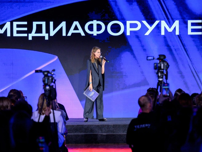 В том числе ответила на вопрос, как относится к фейкам о себе | Источник: Максим Комаров / Городские порталы