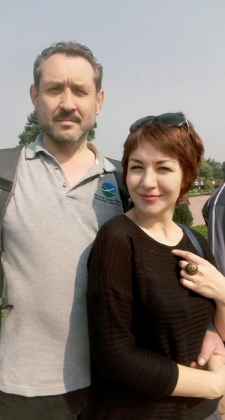 Общественность надеется, что семья жива