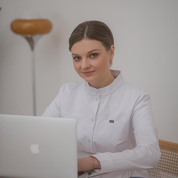 <p>Эльвира Юкова</p>