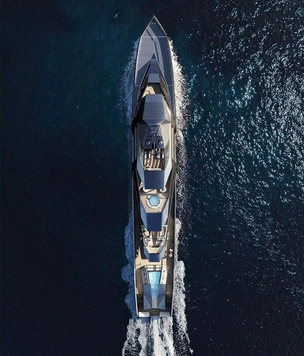Корабль плывет: проект техно-яхты от Foster+Partners