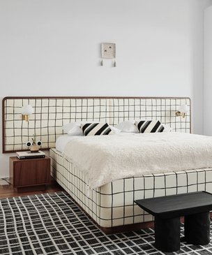 Идеи для спальни: 40+ примеров кроватей с мягким изголовьем