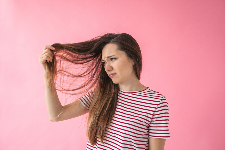 Каких салонных процедур для волос следует избегать: советует трихолог