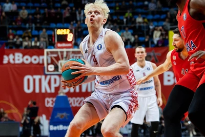 Даниила Касаткина вернули в Россию после обмена