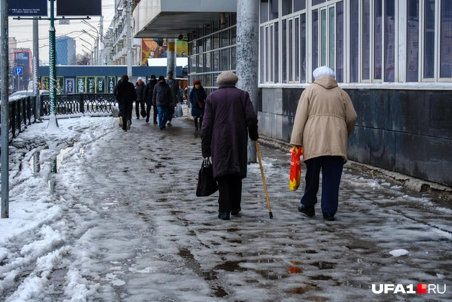 Ледовая корка коварная | Источник: Булат Салихов / UFA1.RU