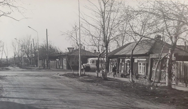 Ул. Кравченко, от Урицкого до бывшего ипподрома, в 1978 году | Источник: Комитет по делам архивов Курганской области / Vk.com