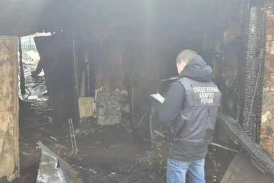 Трехлетняя девочка и бабушка погибли при пожаре в Кузбассе