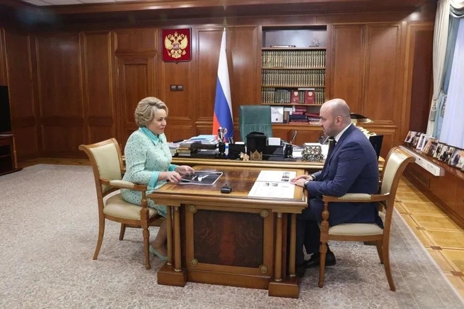 Валентина Матвиенко призвала поддерживать студенческие семьи | Источник: Денис Вышинский