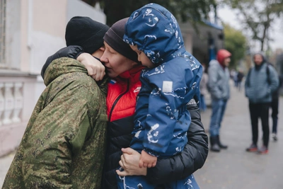 В Кузбассе отменили льготы на детсады семьям участников СВО