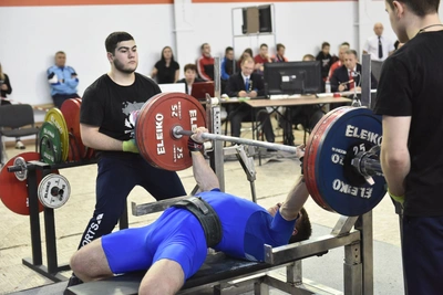 Томич Сергей Усов выиграл золото на чемпионате России