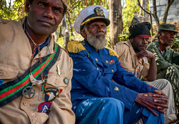 Прилетит вдруг волшебник: как аборигены Вануату поклоняются американским самолетам