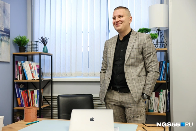 Вместо 50 тысяч в месяц 4000 рублей за прием | Источник: Евгений Софийчук / NGS55.RU