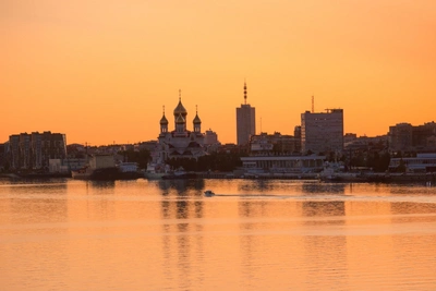 Сколько стоит прилететь в Поморье на майские