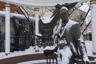 Restoration of Sobinov Monument in Yaroslavl Suspended