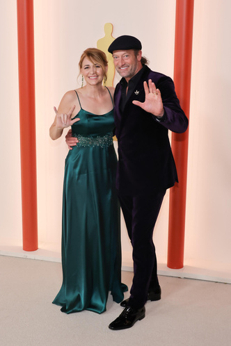 «Оскар-2023»: самые красивые (и влюбленные) звездные пары церемонии