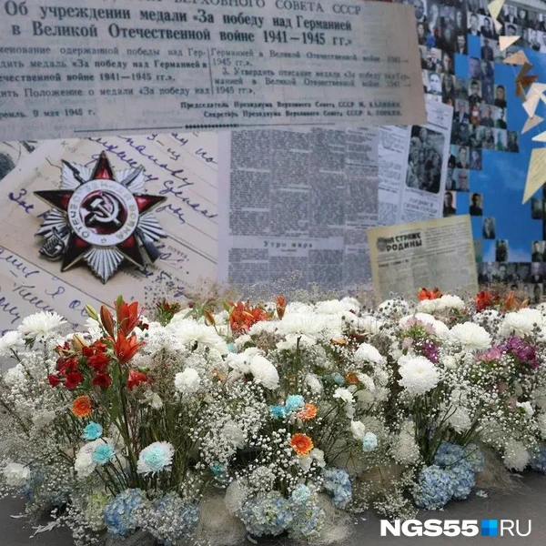 Еще одна цветочная композиция | Источник: Евгений Софийчук / NGS55.RU