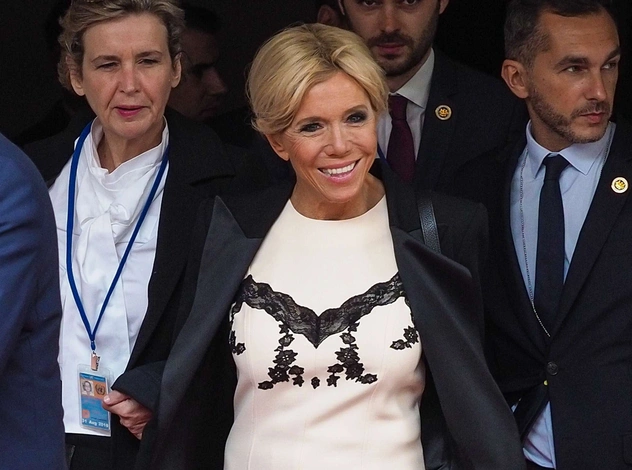 Модная хулиганка Брижит Макрон