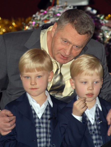 Владимир Жириновский с внуками