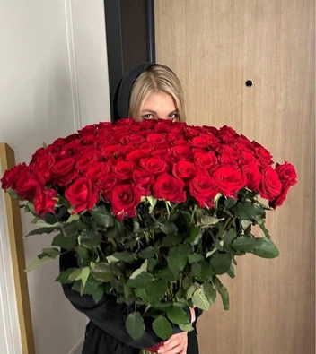 Источник: isashaice / Instagram (экстремистская организация, деятельность запрещена на территории РФ)