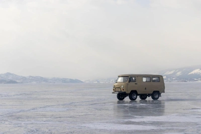 Гид: штрафы за лёд Байкала уничтожат зимний туризм