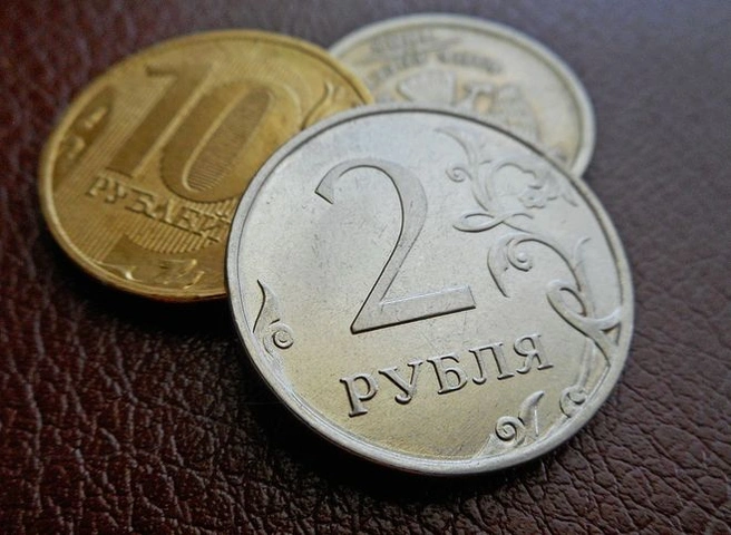 «Ромир»: объем «свободных денег» у россиян достиг максимума с 2008 года | ya62.ru