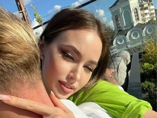 «Вы врушка, поэтому вас не любят!»: Анастасию Костенко жестоко травят после повторной пластики груди