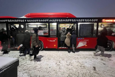 Прокуратура не нашла проблем с автобусами, но их число увеличат