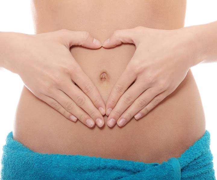 zhenskie-seksuvalni-vazbuzhdayshi-mesta-domashnee-video-blondinku-trahnuli-v-rot