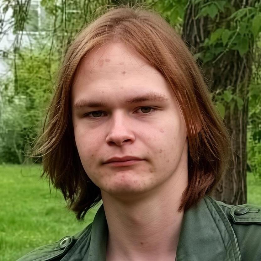 Нашли завернутое в пакет тело в яме: мама студента из Омска Александра Трипутеня о его гибели