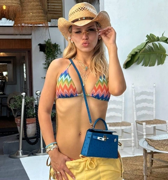 Почему Люся Чеботина не снимается голой: ответ примадонны русской сцены удивил (и ее суперфото) | maximonline.ru