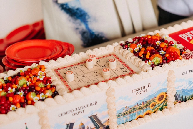 48 ингредиентов, 8 федеральных округов, 6 продуктов в каждом&nbsp;— десерт как отражение масштаба всероссийской лотереи | Источник: пресс-служба «Столото»