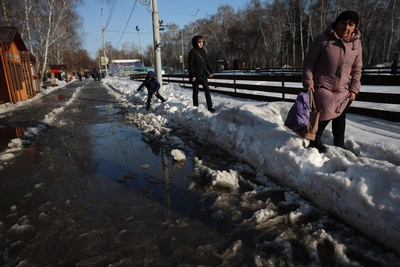 Омские парки утопают в талой воде