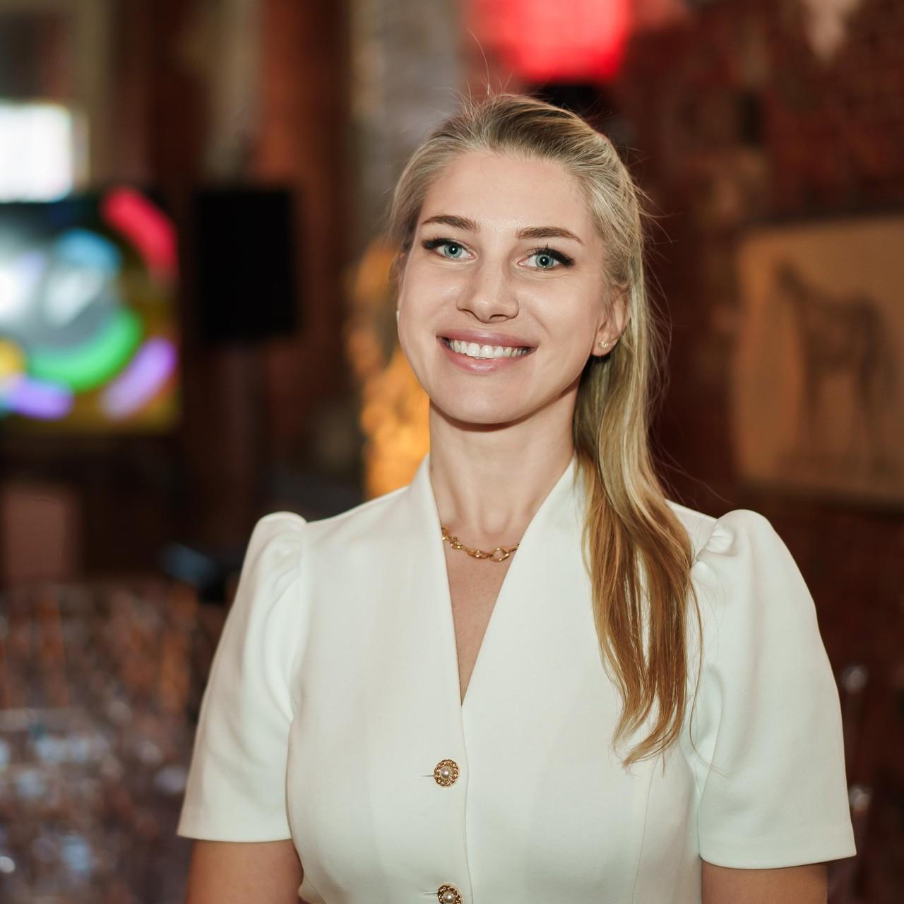 <p>Анна Павлова</p>