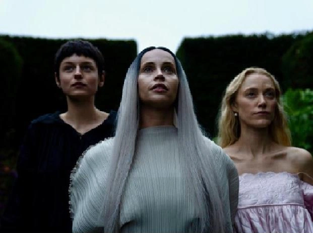 Все о фильме «100 ночей Герои»: сюжет, актеры, важность и премьера экранизации